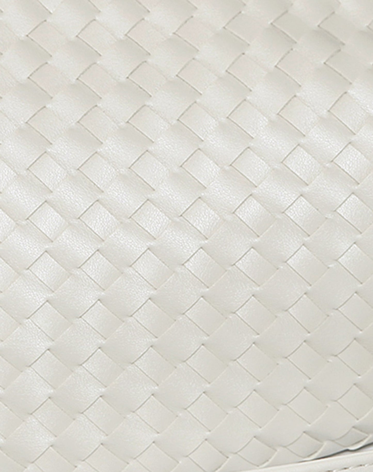 Dolton Shoulder Bag in White