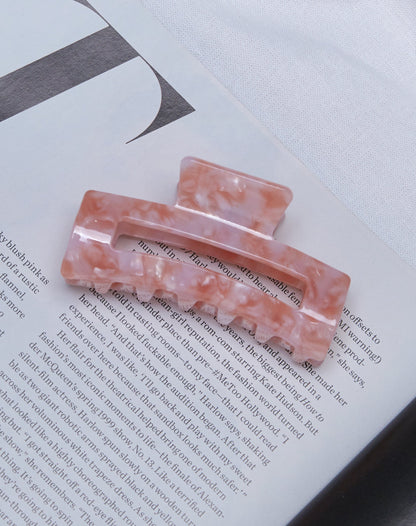 Coria Hair Claw in Pink