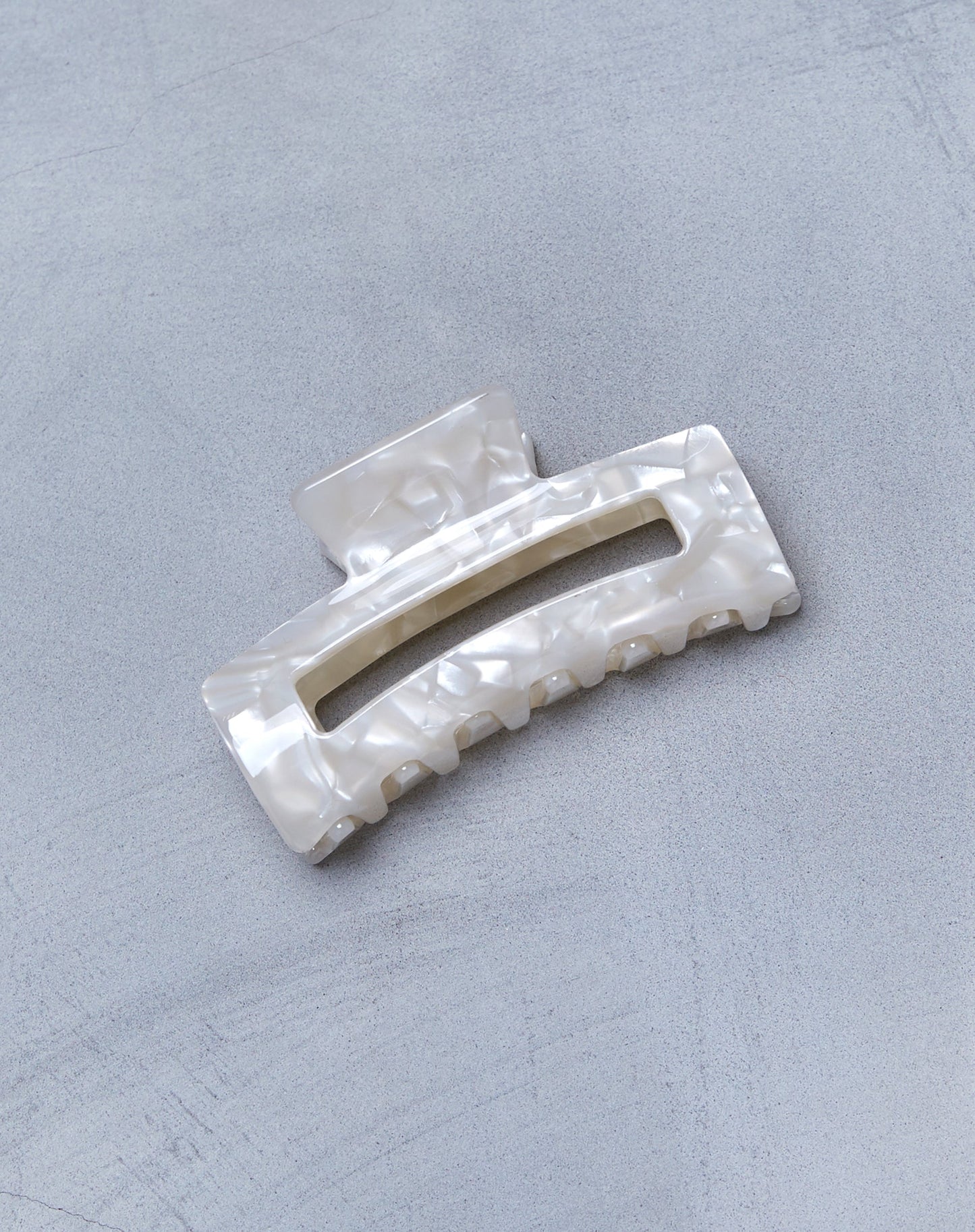 Coria Hair Claw in Ivory