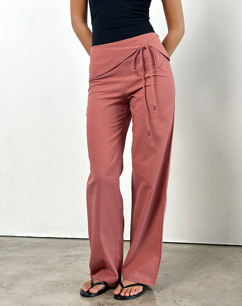 Cursa Trouser in Linen Tuscan Red with Belt