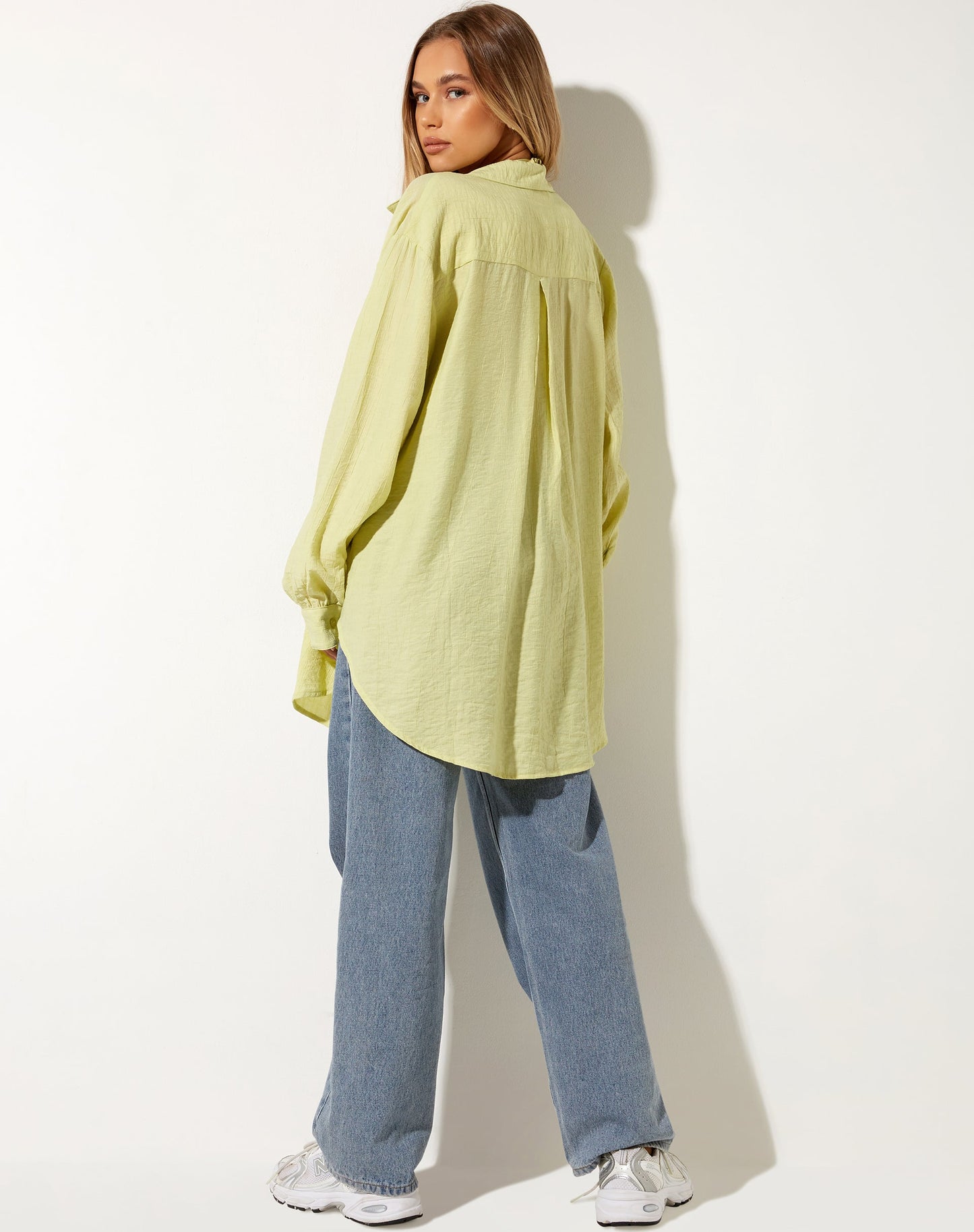 Dael Oversized Shirt in Crinkle Sage