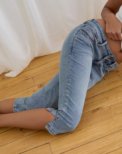 Denim Capri Jean in Vintage Blue Wash