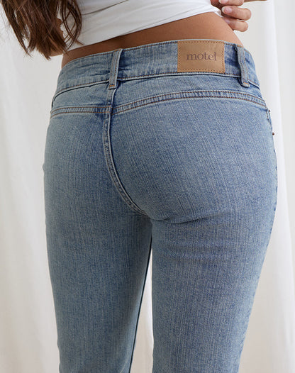 Denim Capri Jean in Vintage Blue Wash