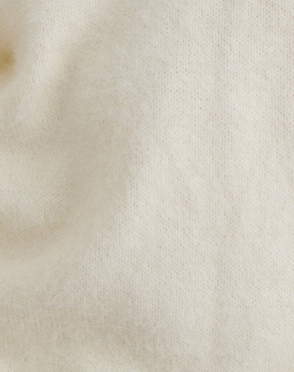 Dikara Jumper with Scarf in Knit Off White