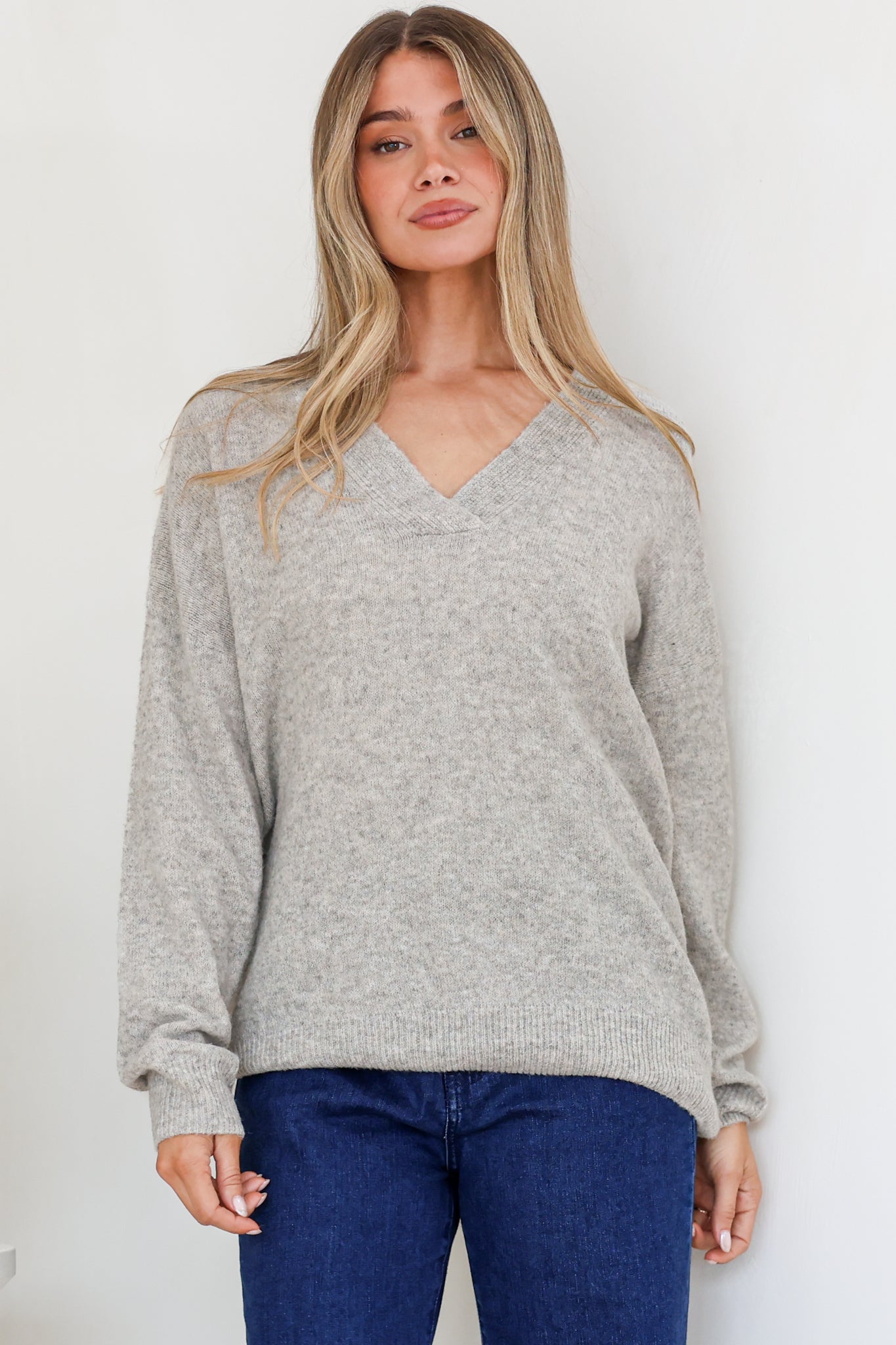 Donoven Jumper - V Neck Lightweight Knit with Ribbed Hemlines in Grey