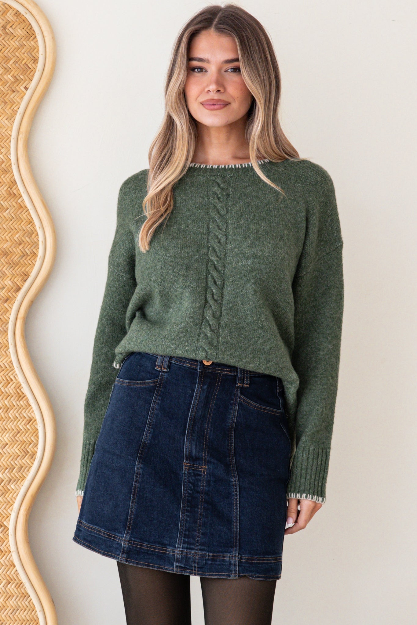 Halo Jumper - Crew Neck Cable Detailed Step Hem Knit with Contrast Hemlines in Green