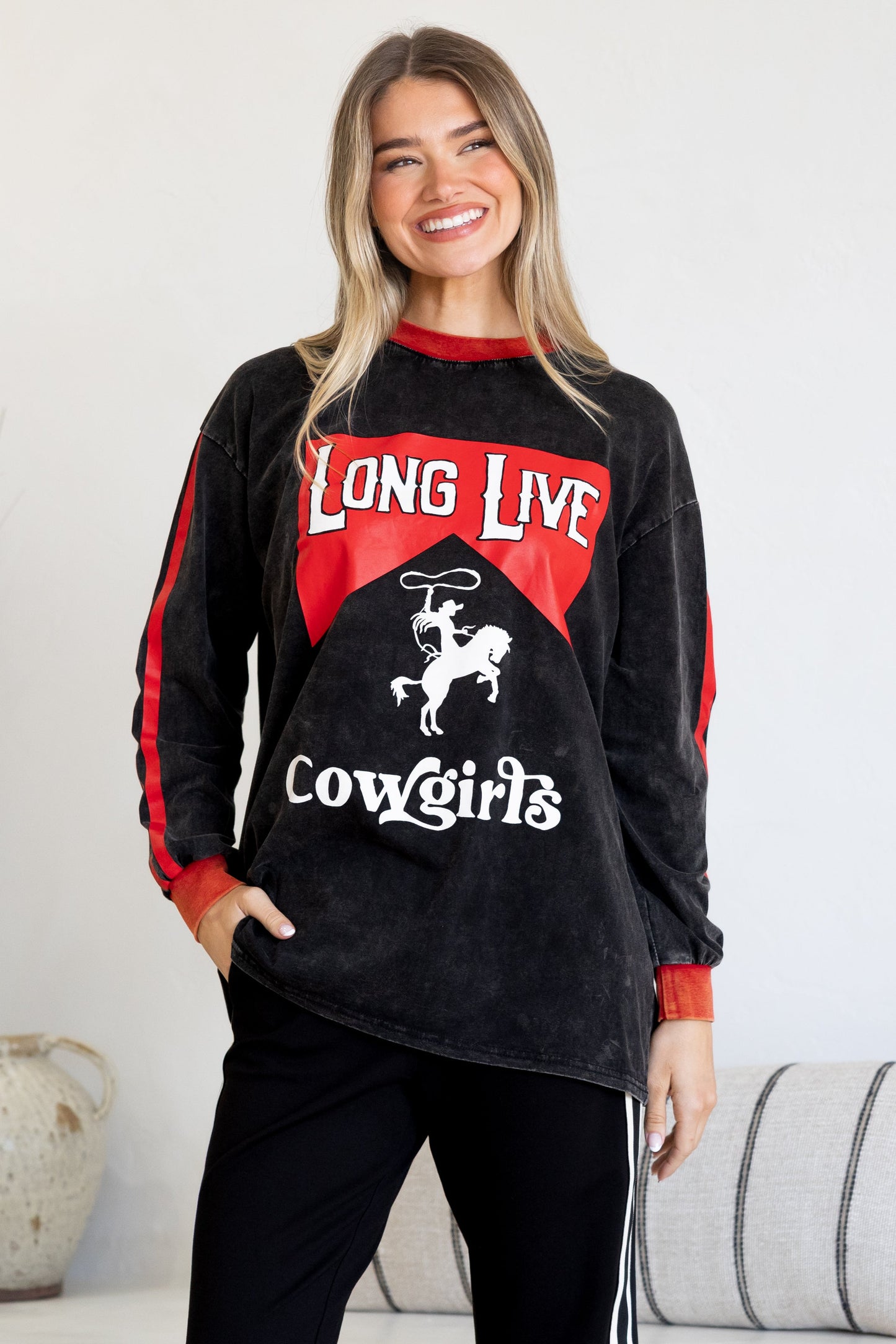 Long Live Cowgirls Long Sleeve Tee - Crew Neck Contrast Stripe Graphic T-Shirt in Black