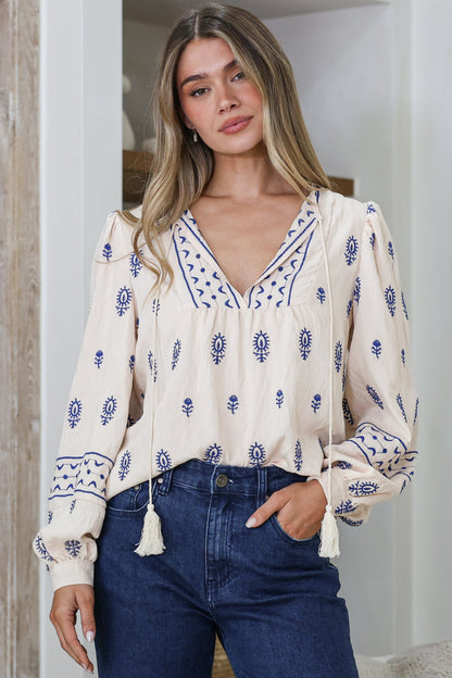 Nouveau Top - V Neck Embroidered Pullover with Long Cuffed Sleeves in Cream