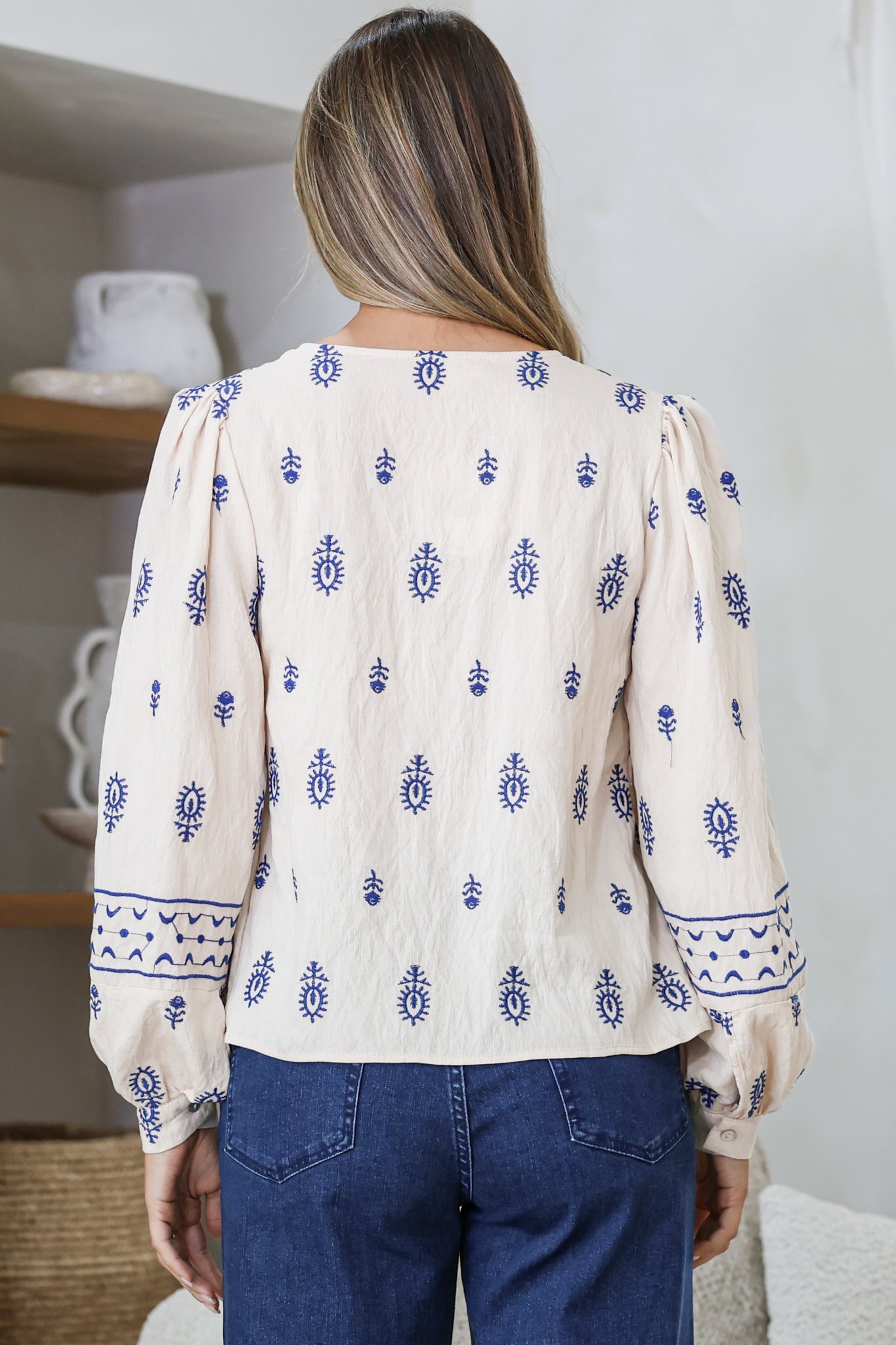 Nouveau Top - V Neck Embroidered Pullover with Long Cuffed Sleeves in Cream