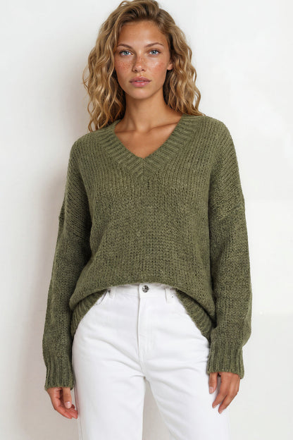 Thorne Jumper - V-Neck Ribbed Side Split Hemline Knit in Khaki