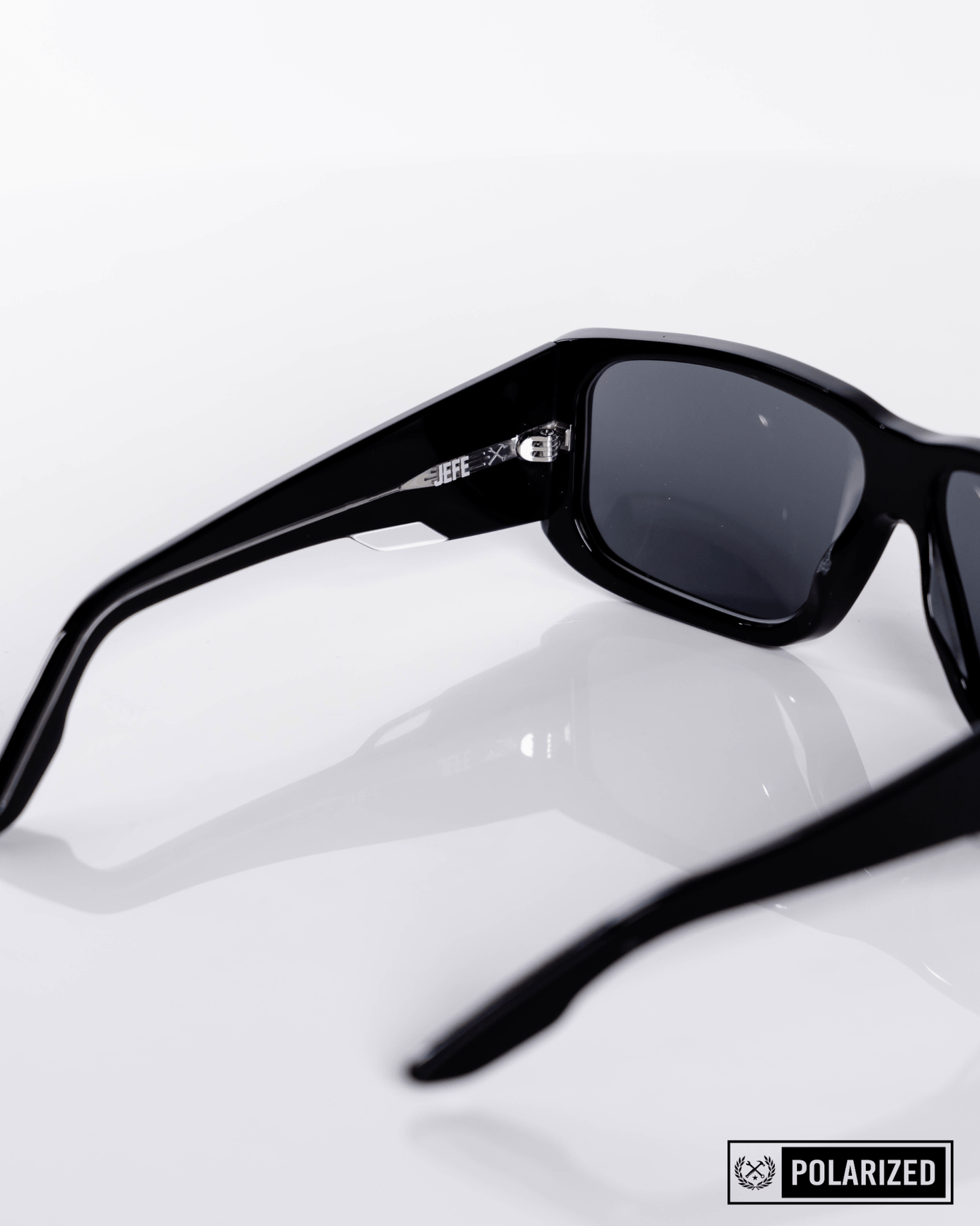 Jefe Sunglasses - Black & Gray Polarized