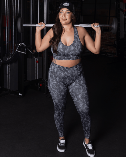 Women's Untamed Sports Bra - Gray Snakeskin